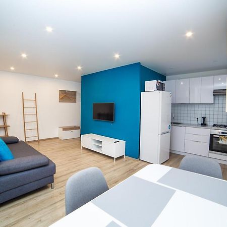 Tf Apartment Двокімнатні Апартаменти В Центрі Міста Полтава Экстерьер фото