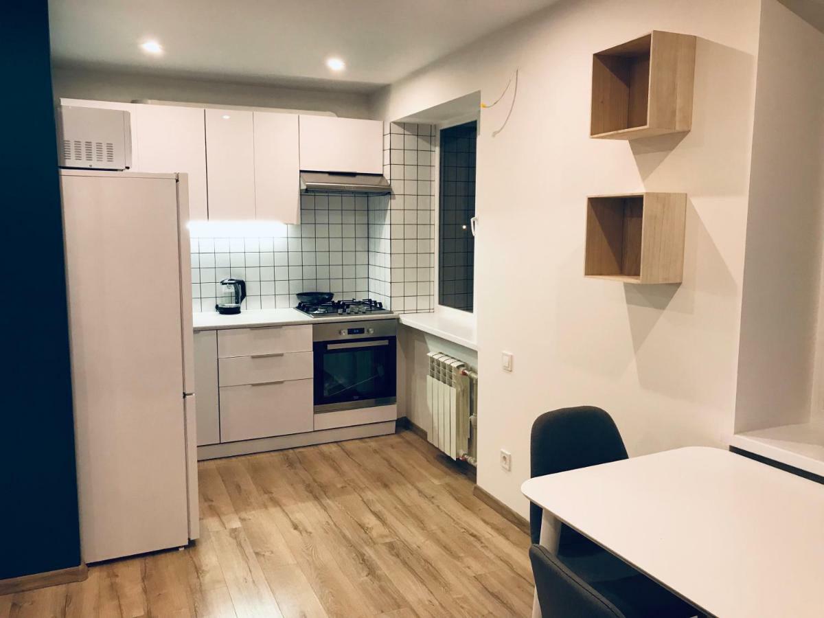 Tf Apartment Двокімнатні Апартаменти В Центрі Міста Полтава Экстерьер фото