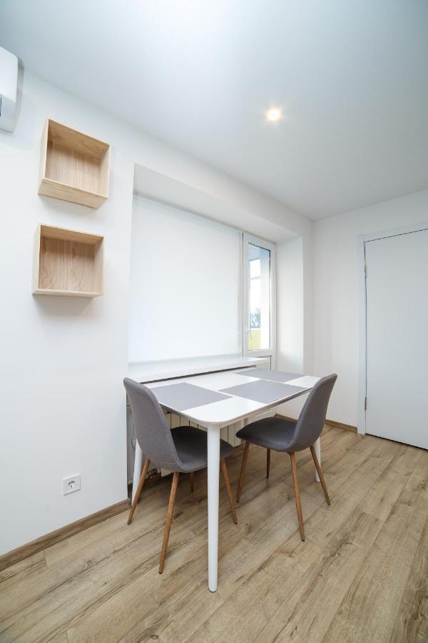 Tf Apartment Двокімнатні Апартаменти В Центрі Міста Полтава Экстерьер фото